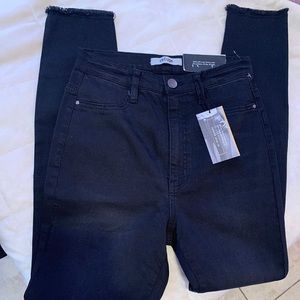 High waisted black jeans